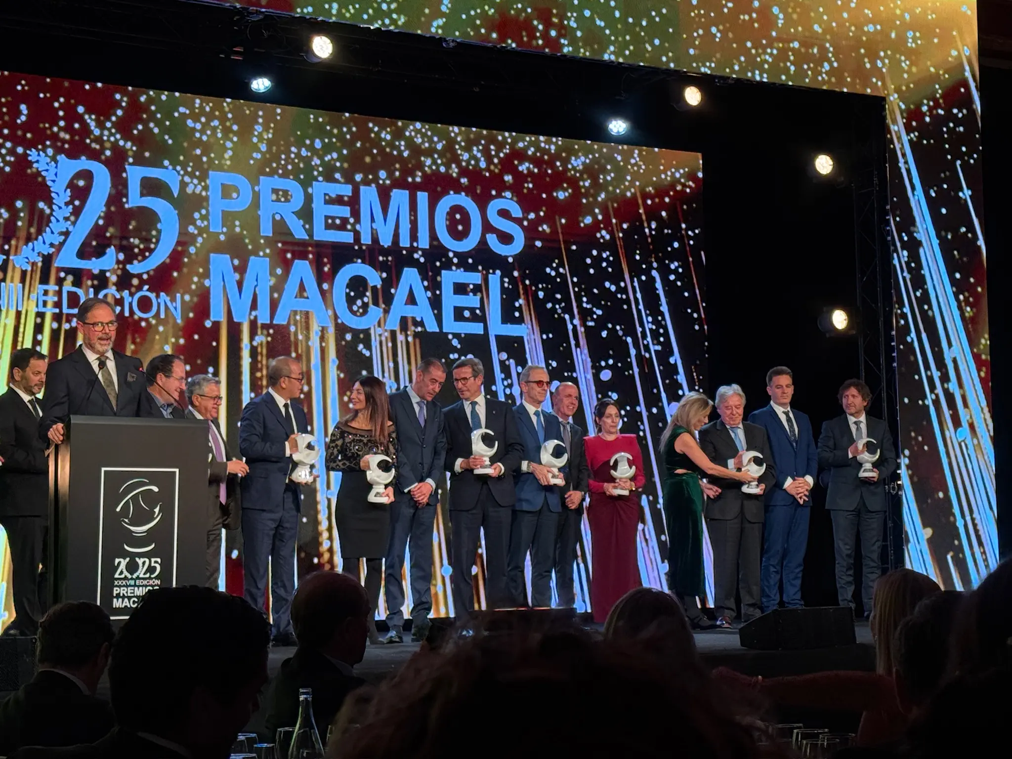 Imagenn 3 de La Sagrada Familia obtiene el Premio Nacional en los Premios Macael 2025