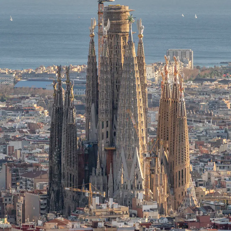 Imagenn 6 de La Sagrada Familia obtiene el Premio Nacional en los Premios Macael 2025