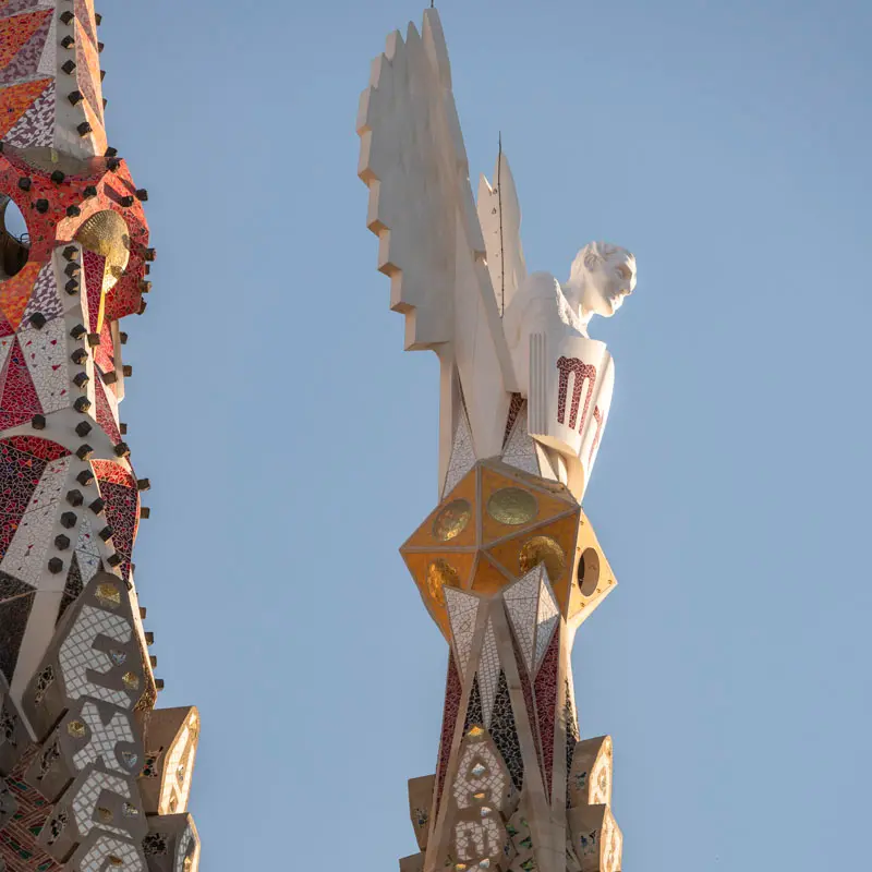 Imagenn 8 de La Sagrada Familia obtiene el Premio Nacional en los Premios Macael 2025