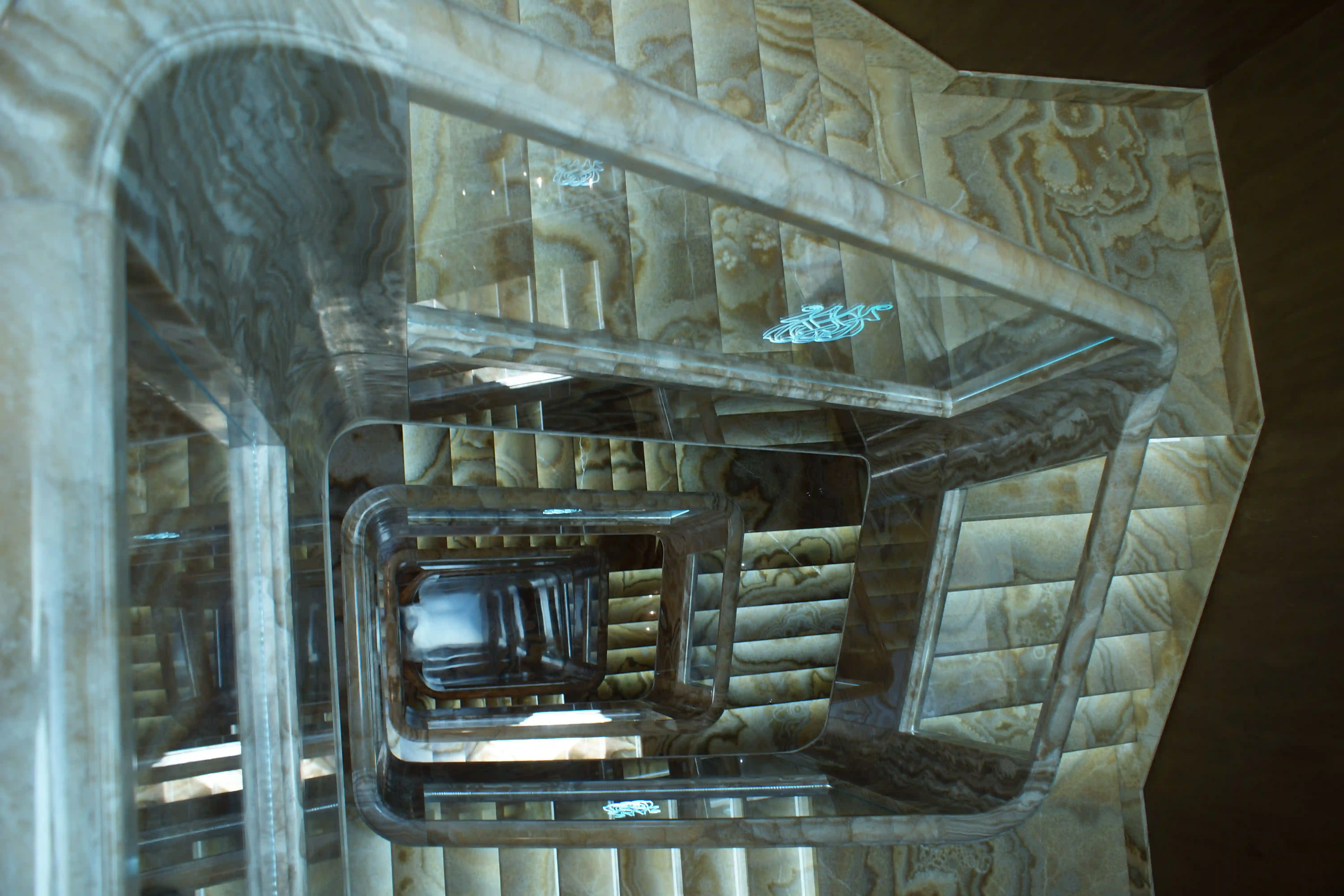 Imagen 3 del proyecto Escalera Onix