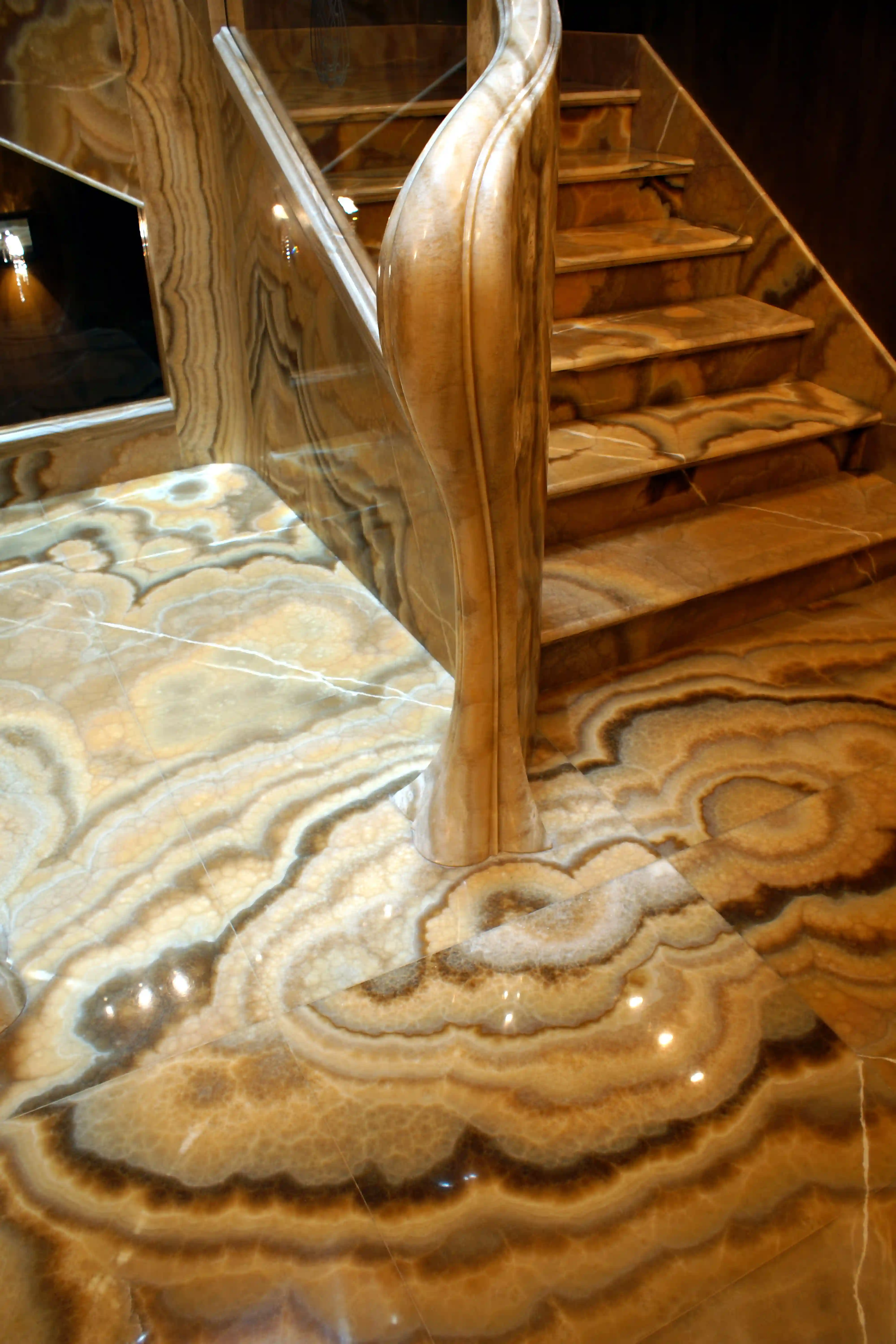 Imagen 2 del proyecto Escalera Onix