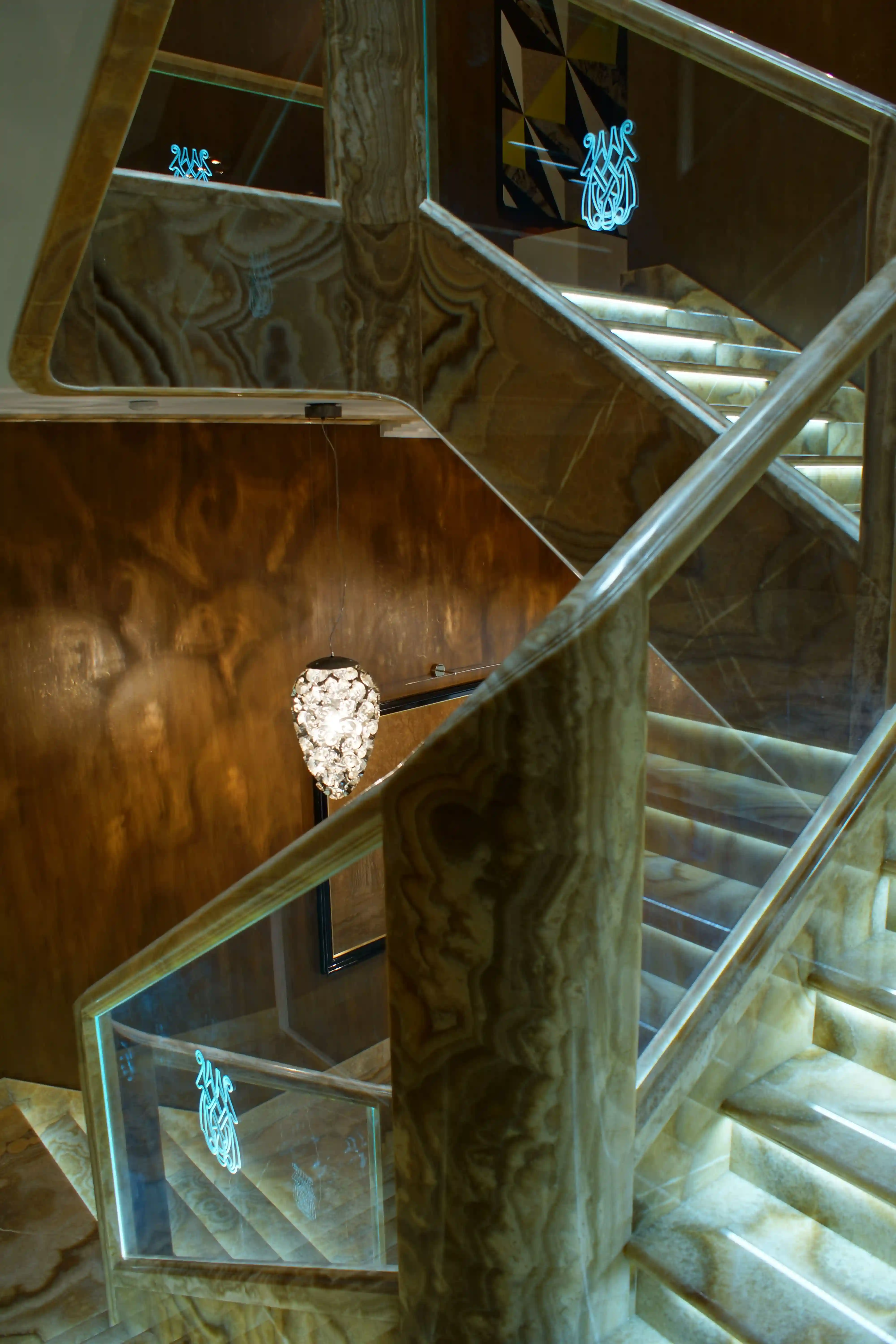 Imagen 5 del proyecto Escalera Onix