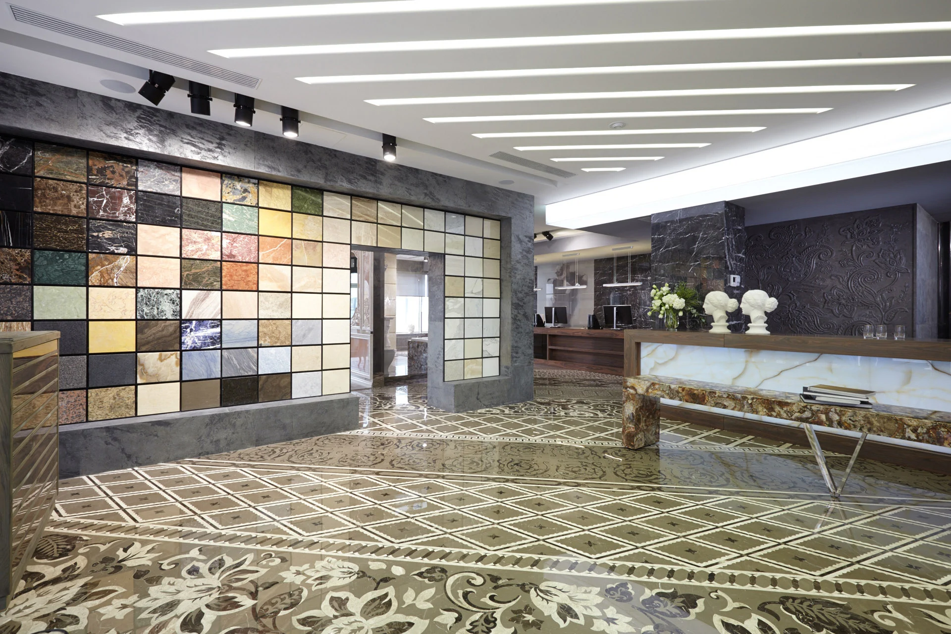 Imagen principal del proyecto Showroom en Moscú